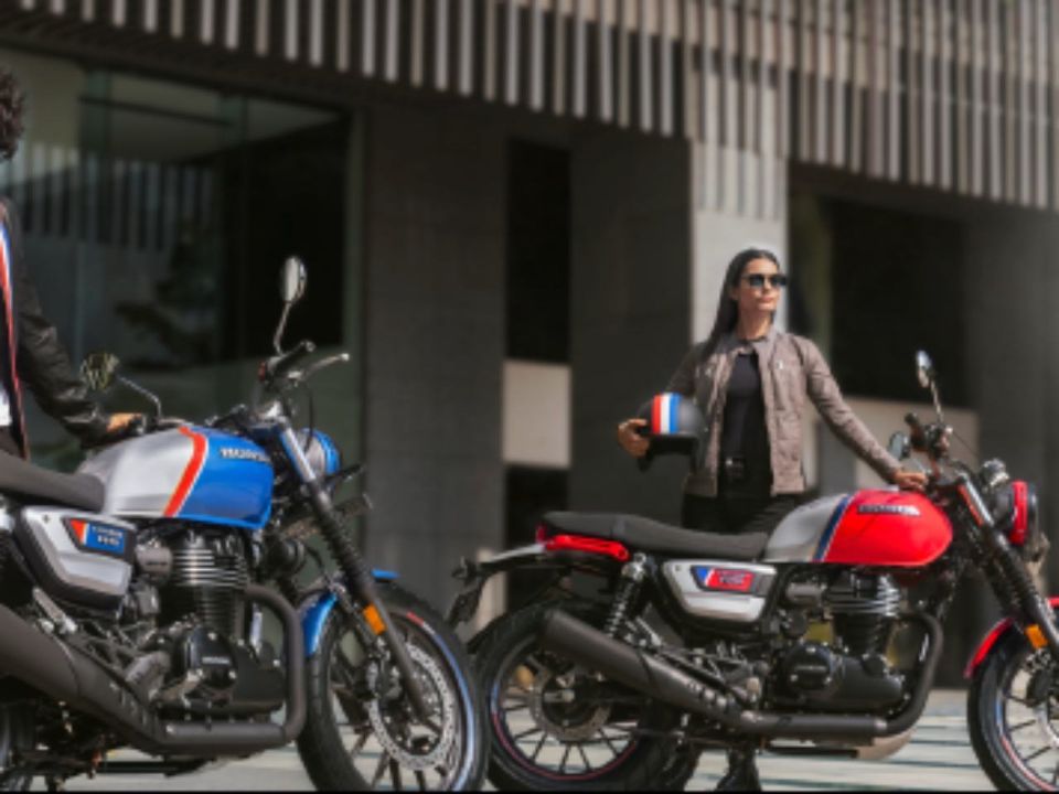Honda CB350 RS New Hue 2023